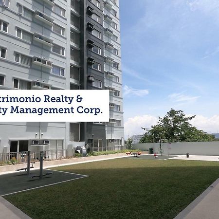 Lemonique Homes Smart Condo Fibr 50Mbps Davao Exterior photo