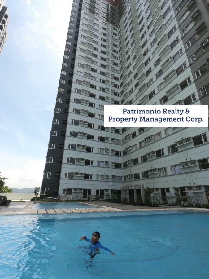 Lemonique Homes Smart Condo Fibr 50Mbps Davao Exterior photo